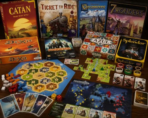 Board Games collection at i-robox